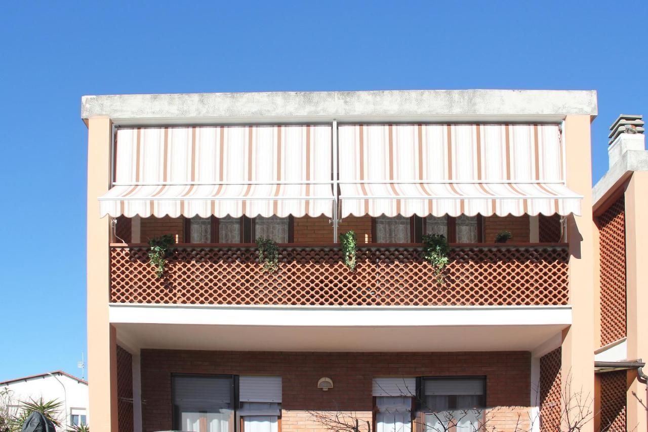 Holiday Home Arzilli Фолоника Екстериор снимка