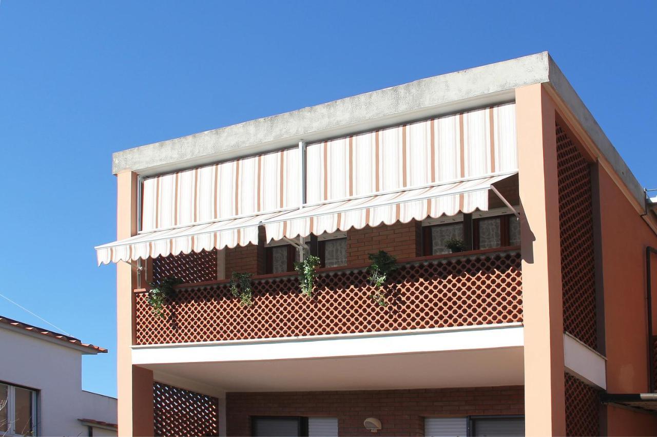 Holiday Home Arzilli Фолоника Екстериор снимка
