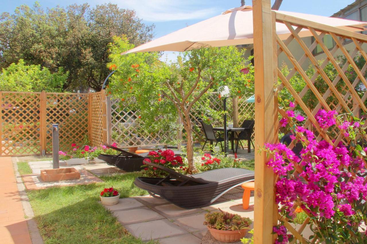 Holiday Home Arzilli Фолоника Екстериор снимка