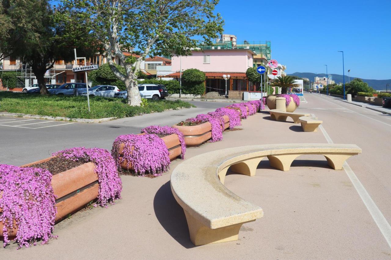 Holiday Home Arzilli Фолоника Екстериор снимка