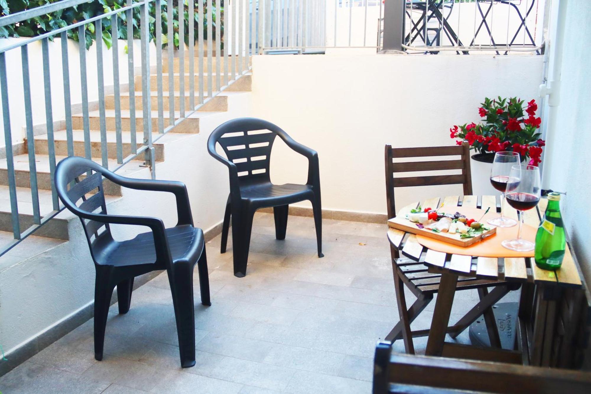 Holiday Home Arzilli Фолоника Екстериор снимка