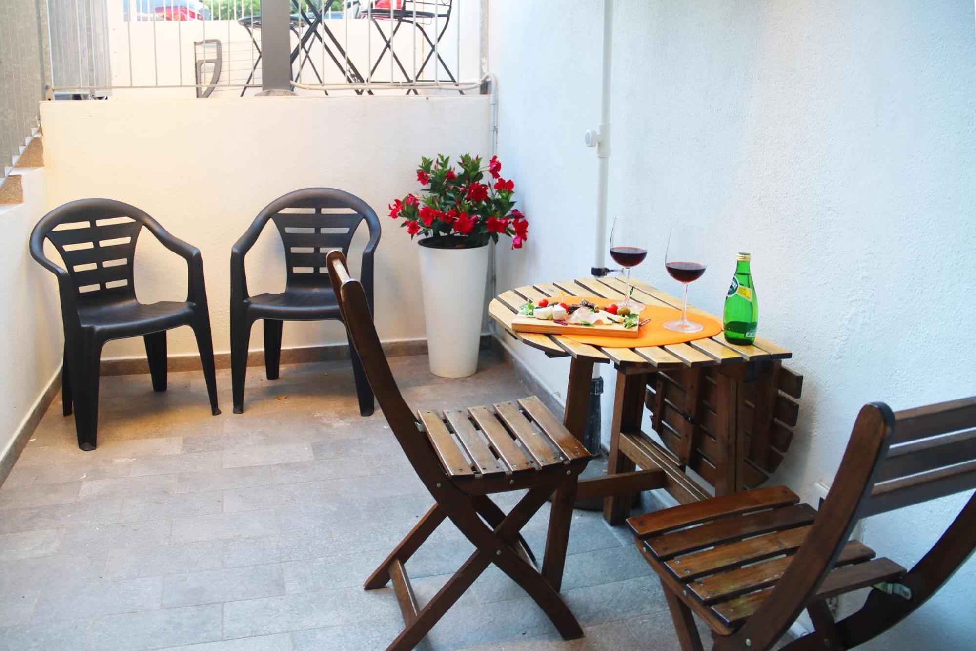 Holiday Home Arzilli Фолоника Екстериор снимка