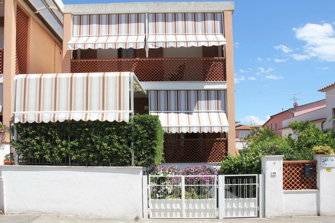 Holiday Home Arzilli Фолоника Екстериор снимка